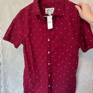 American Eagle Outfitters Red and White Casual Button Down Shirt